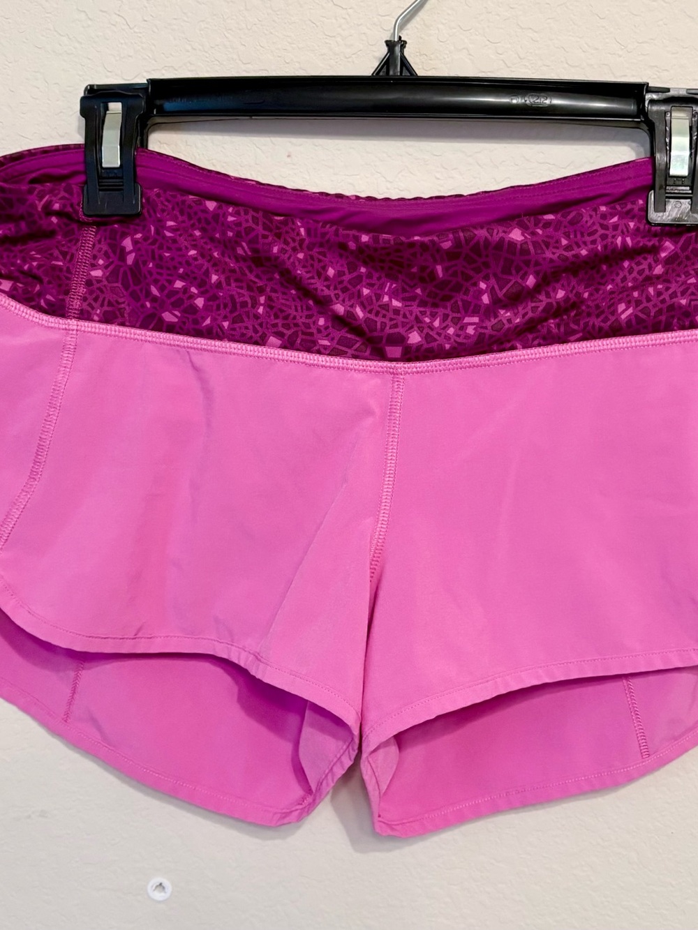Lululemon Women Run 4-way 2.5" Speed Shorts